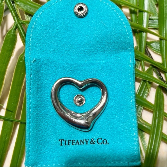 🩵 Tiffany & Co Elsa Peretti .925 Sterling silver solid large heart pendant - Picture 4 of 8
